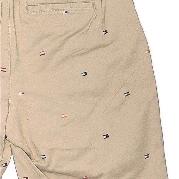 Tommy Hilfiger Hollywood Khaki Tommy Flags All Over Print Chino Shorts 4x16L NWT - Picture 6 of 9